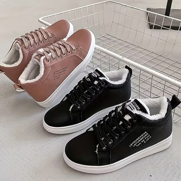 Jynessae | Comfy Sneakers