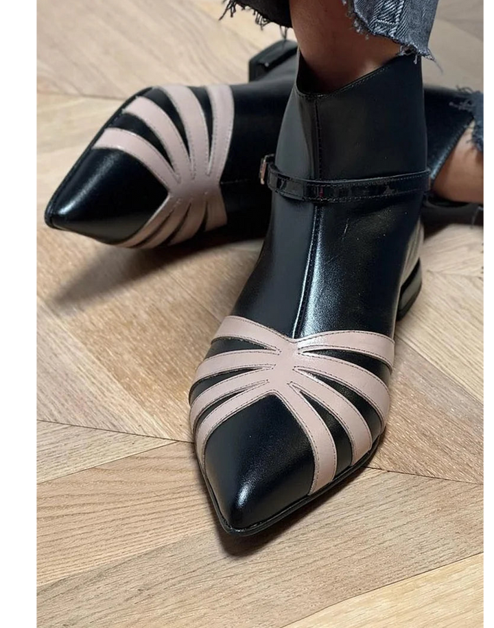 Veya™ | Pointed Geometric Ankle Boot