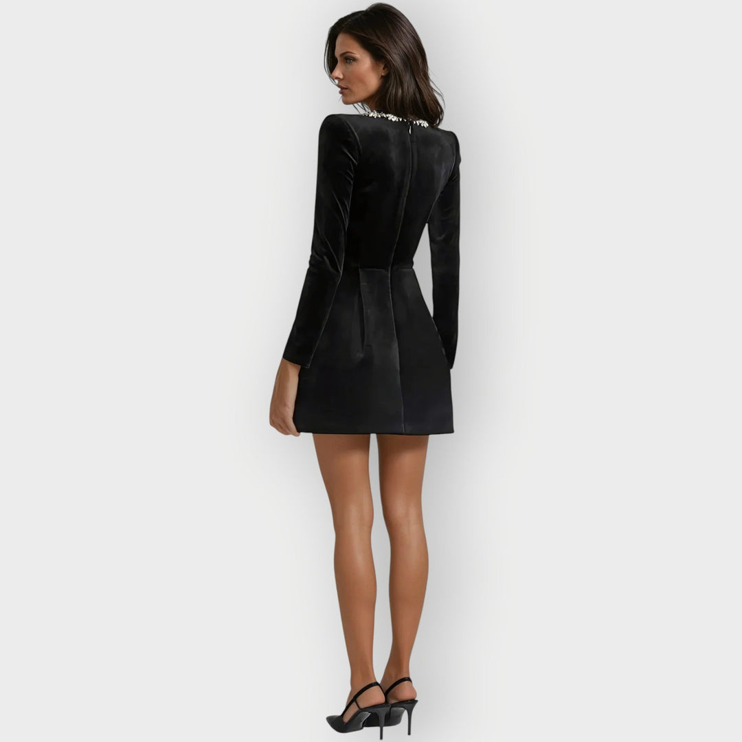 Zynelle | Velvet Square-Neck Mini Dress