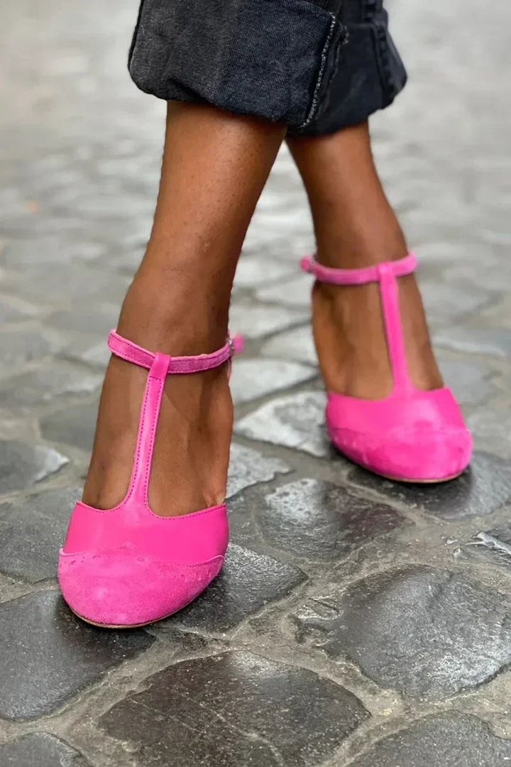 Kynala | Closed Sandal With T-Bar Strap